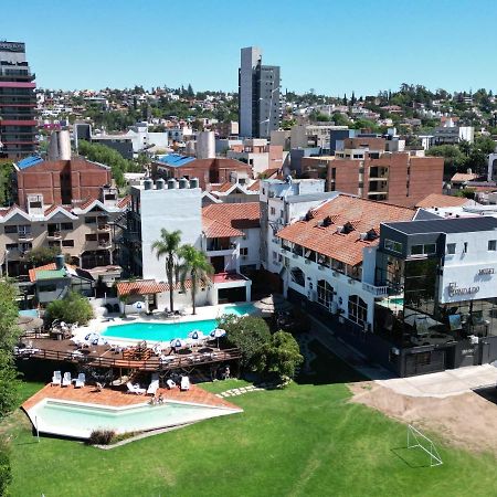 Hotel El Condado Вила Карлос Пас Екстериор снимка