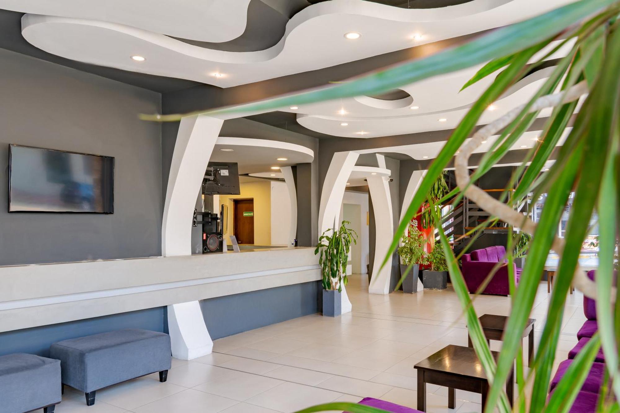 Hotel El Condado Вила Карлос Пас Екстериор снимка
