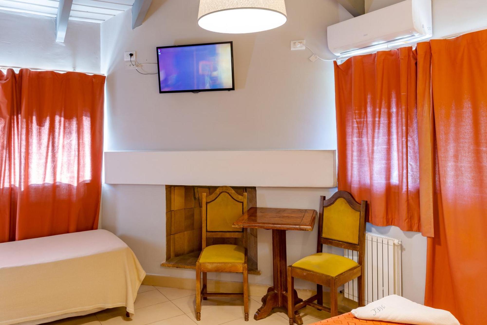 Hotel El Condado Вила Карлос Пас Екстериор снимка
